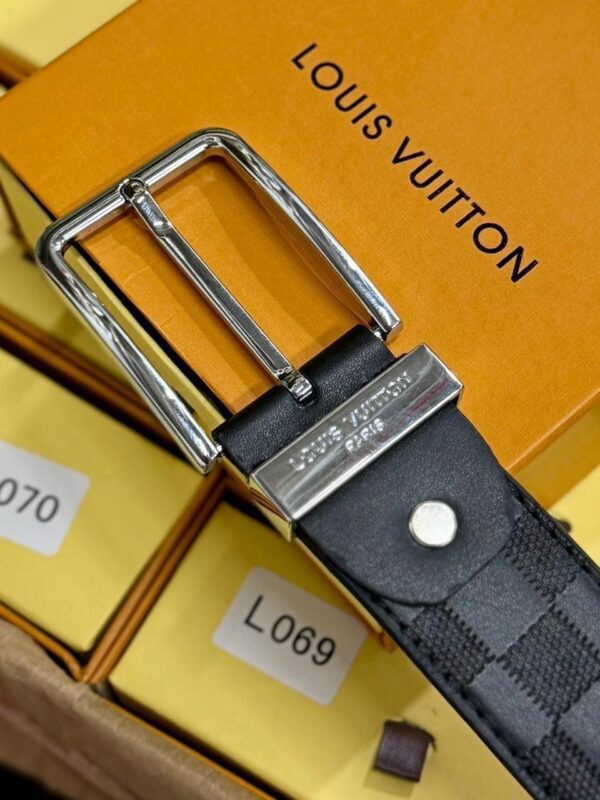 CORREA LOUIS VUITTON