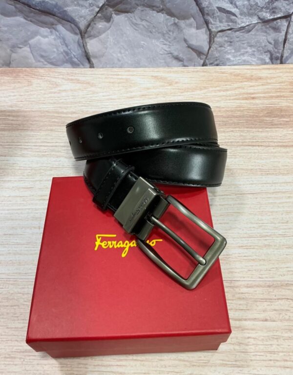 CORREA FERRAGAMO