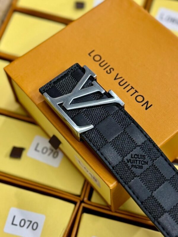 CORREA LOUIS VUITTON