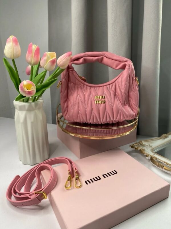 CARTERA MIU MIU