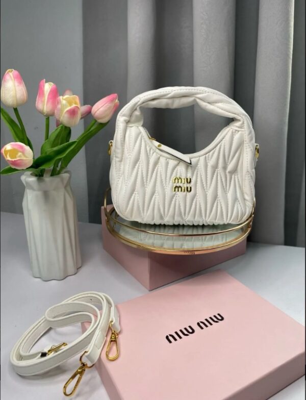 CARTERA MIU MIU