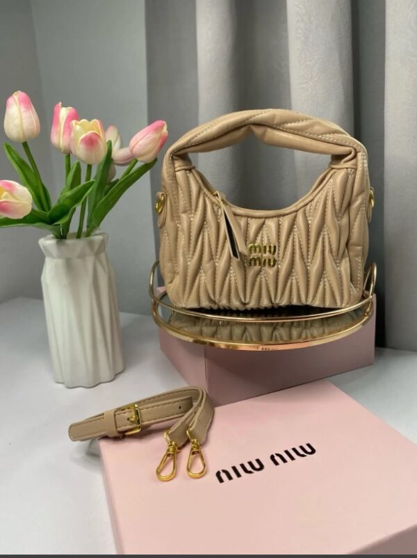 CARTERA MIU MIU
