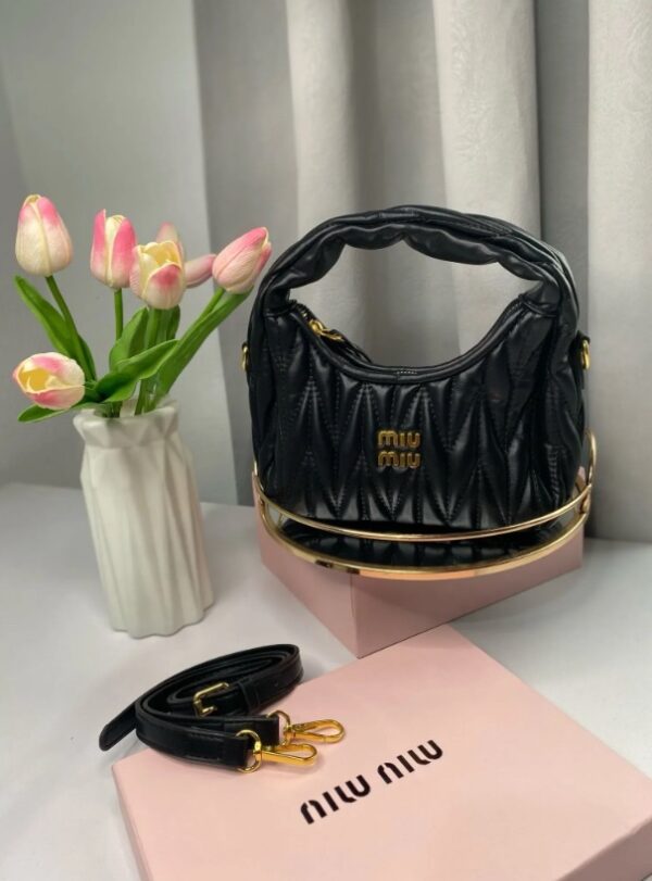 CARTERA MIU MIU