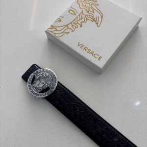 Correa Versace