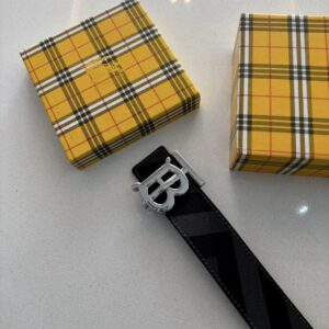 Correa Burberry