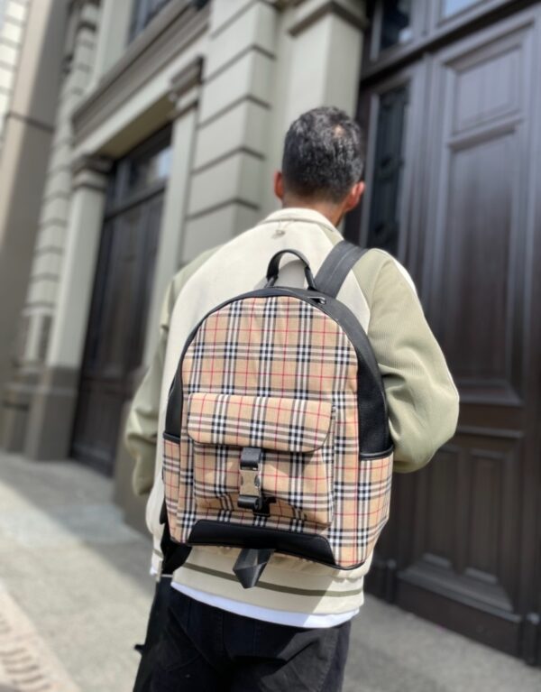 MORRAL BURBERRY