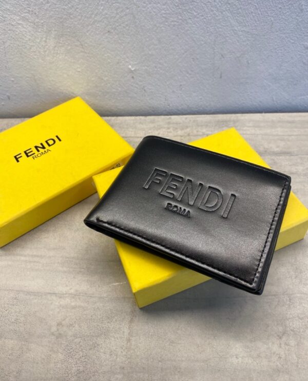 BILLETERA FENDI