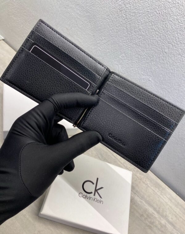 PISA BILLETES CALVINKLEIN - Image 2