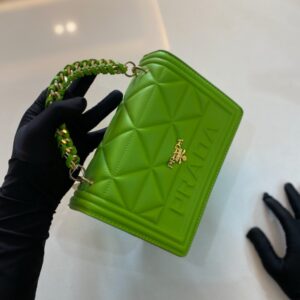 CARTERA PRADA