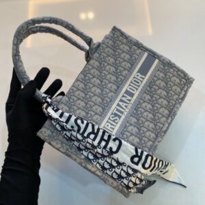 CARTERA  DIOR