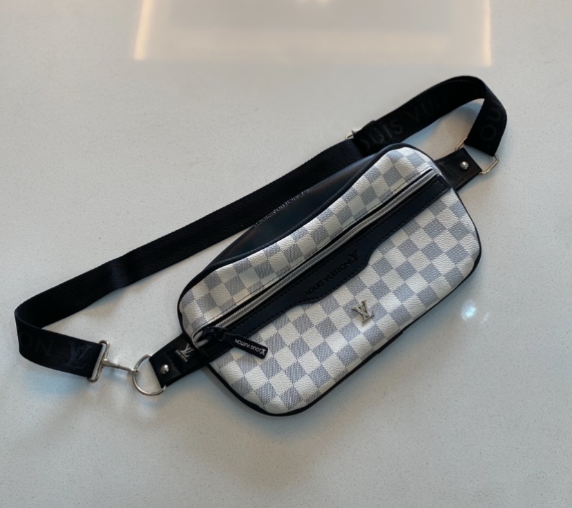 Pechera Louis Vuitton