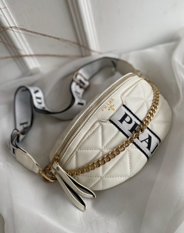 CANGURO/RIÑONERA. PRADA