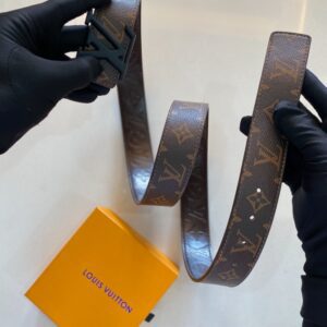 Correa Louis Vuitton