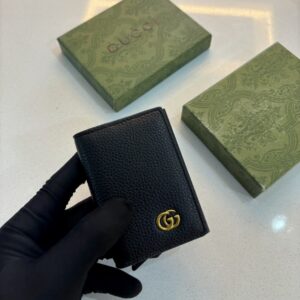 Tarjetero Gucci