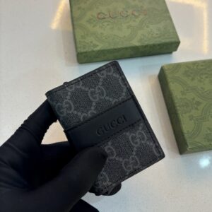 Tarjetero Gucci