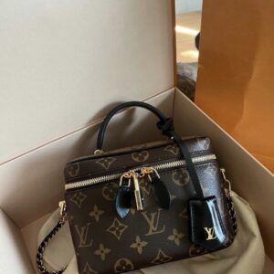 COFRE BAÚL | Louis Vuitton