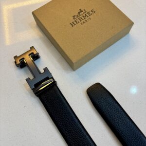 Correa | Hermes